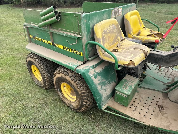image for item EW4722 John Deere AMT 626 utility vehicle