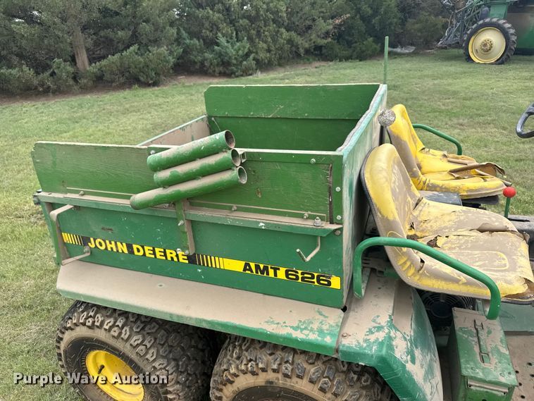 image for item EW4722 John Deere AMT 626 utility vehicle