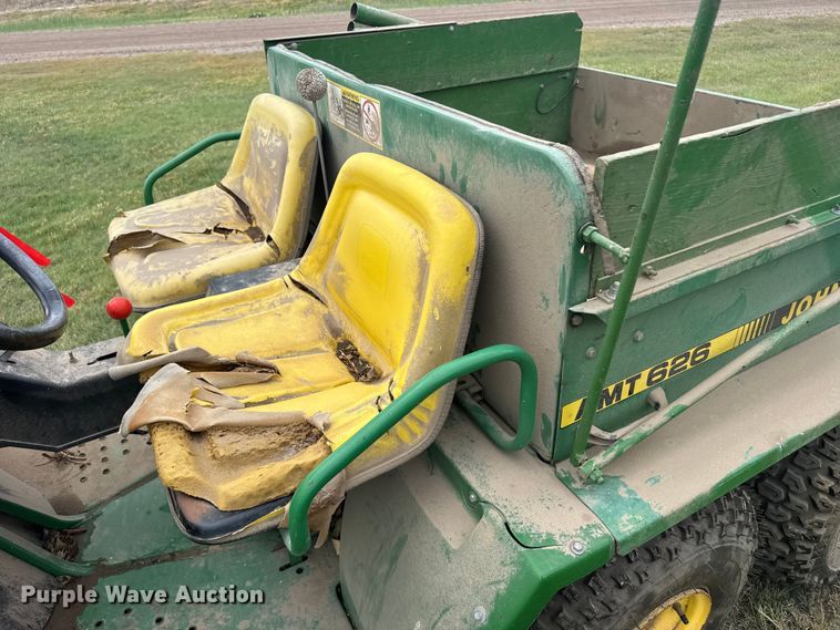 image for item EW4722 John Deere AMT 626 utility vehicle