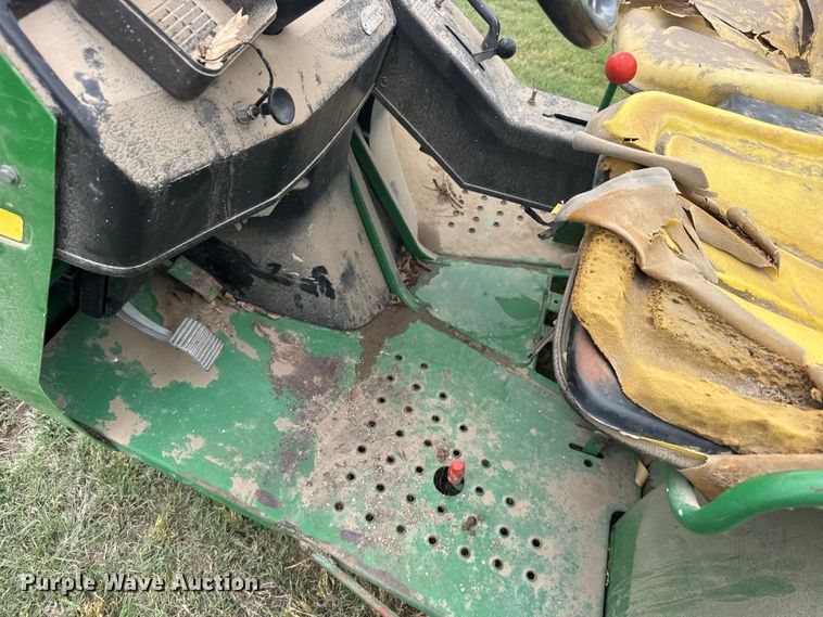 image for item EW4722 John Deere AMT 626 utility vehicle