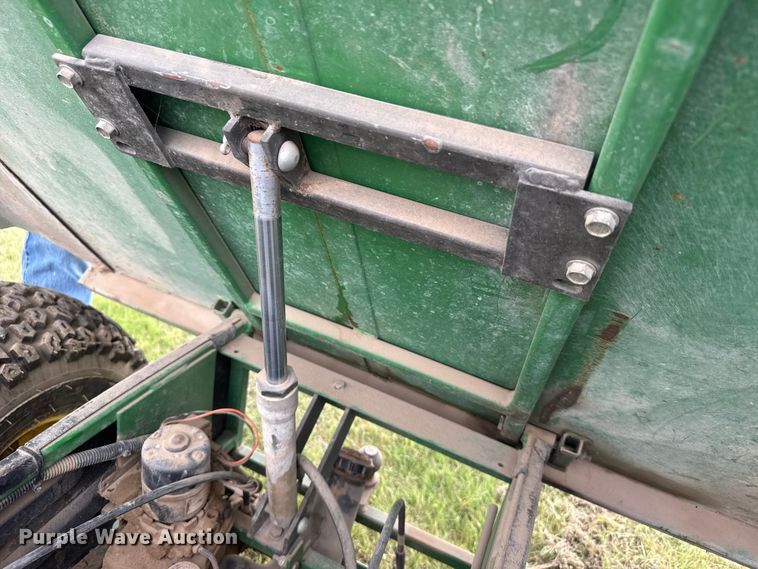 image for item EW4722 John Deere AMT 626 utility vehicle