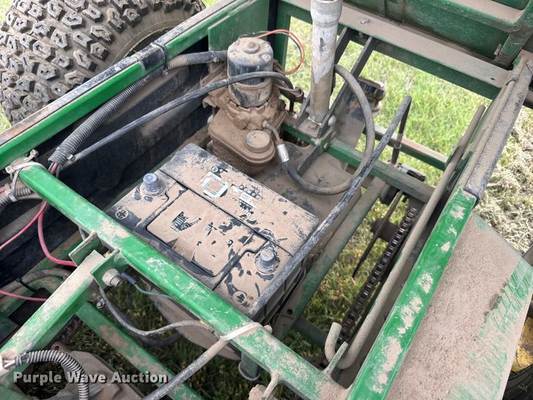 image for item EW4722 John Deere AMT 626 utility vehicle