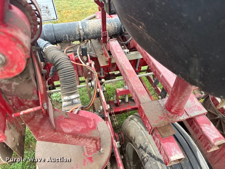 image for item EW4724 White 6700 planter