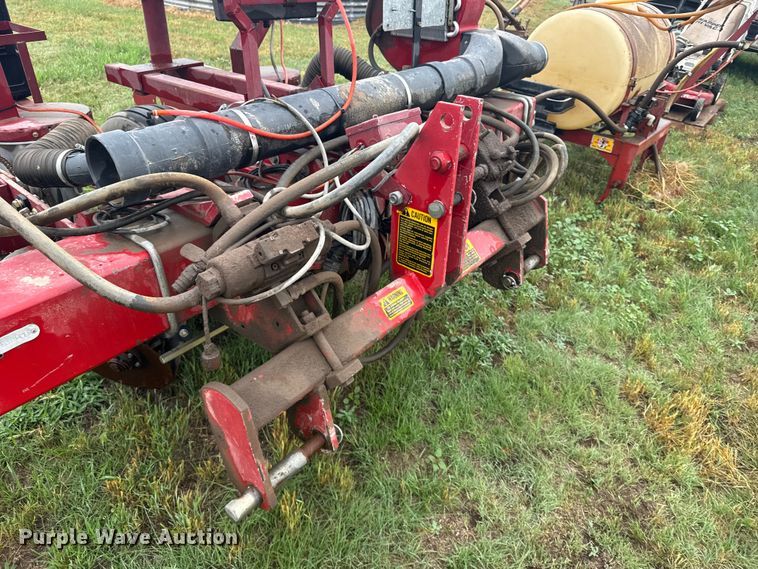 image for item EW4724 White 6700 planter