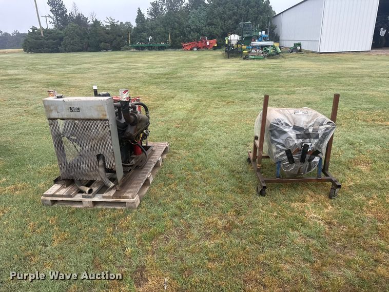 image for item EW4726 (2) irrigation pump engines