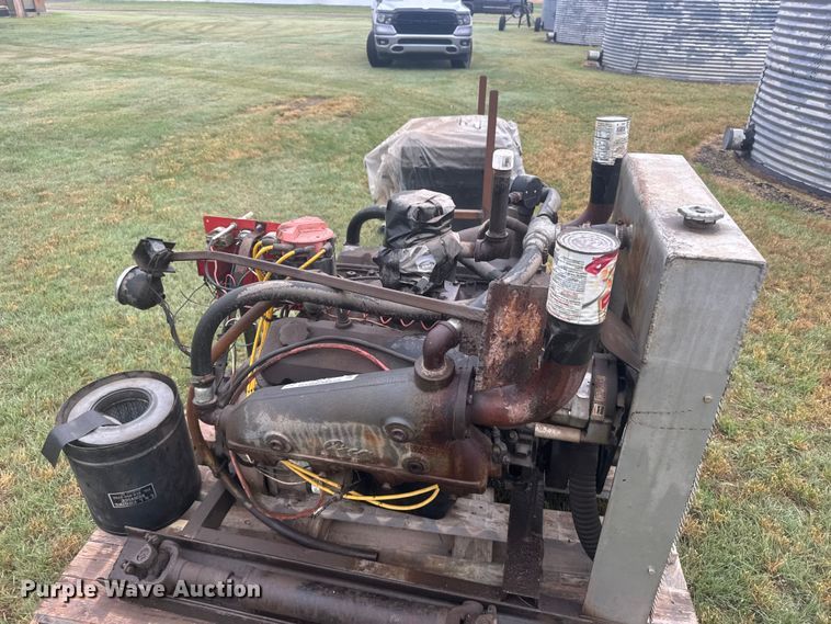 image for item EW4726 (2) irrigation pump engines