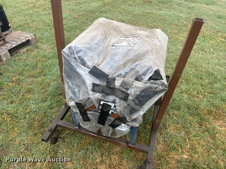 image for item EW4726 (2) irrigation pump engines