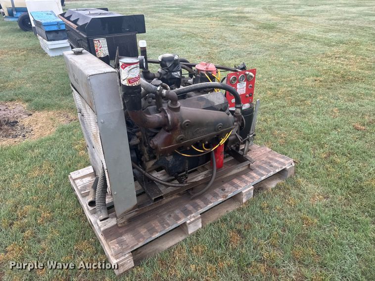 image for item EW4726 (2) irrigation pump engines
