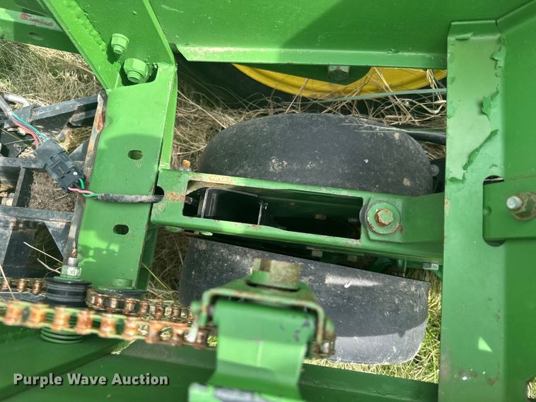 image for item EW4728 John Deere P7100 planter
