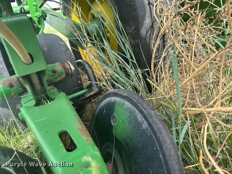 image for item EW4728 John Deere P7100 planter