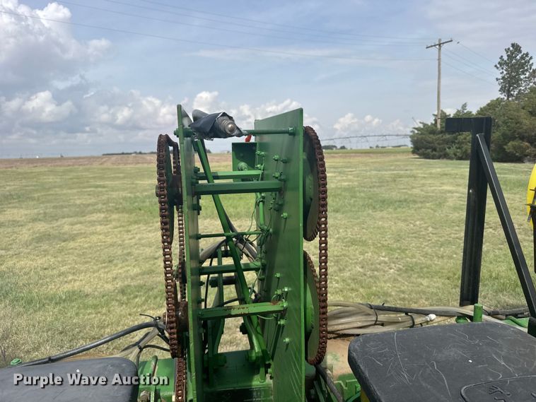 image for item EW4728 John Deere P7100 planter