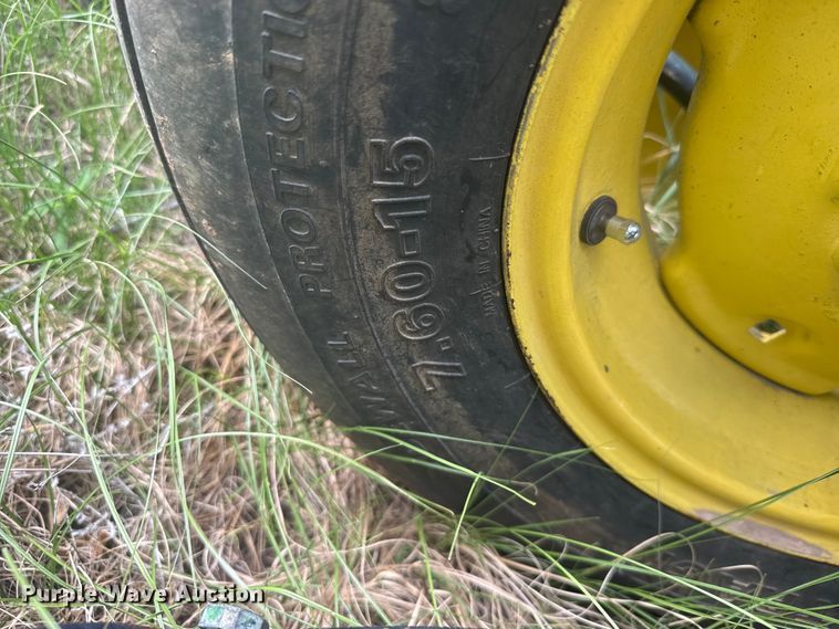 image for item EW4728 John Deere P7100 planter