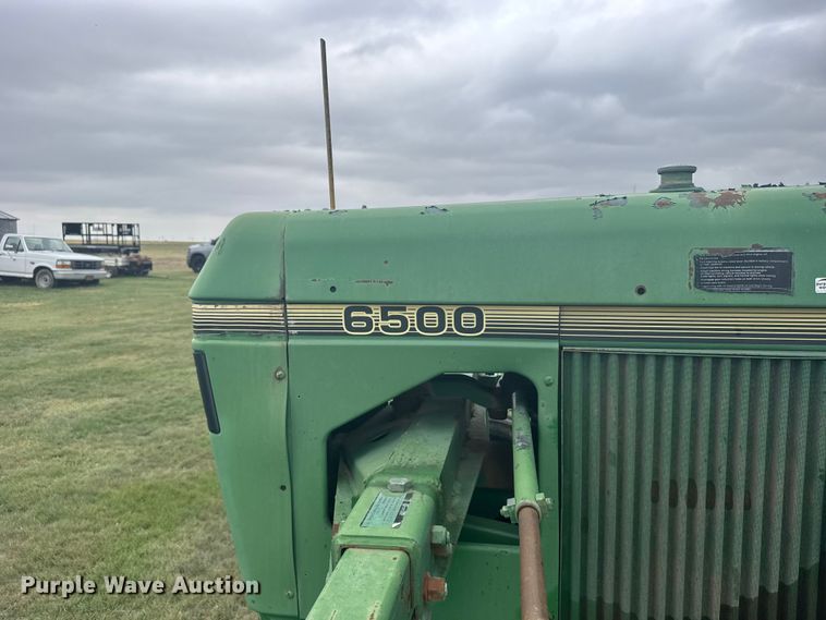 image for item EW4731 1995 John Deere 6500 sprayer