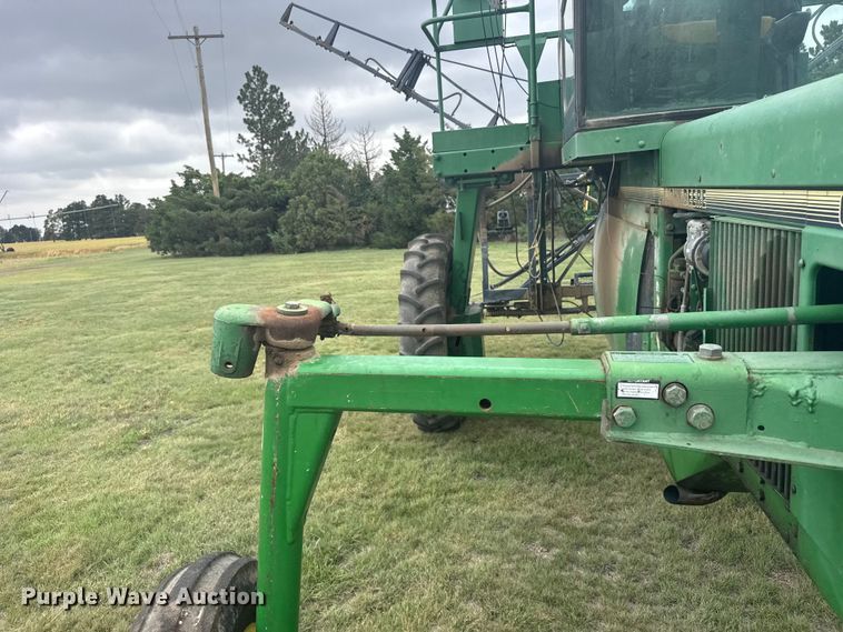 image for item EW4731 1995 John Deere 6500 sprayer