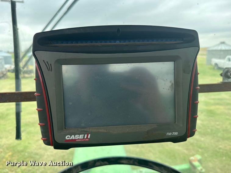 image for item EW4731 1995 John Deere 6500 sprayer