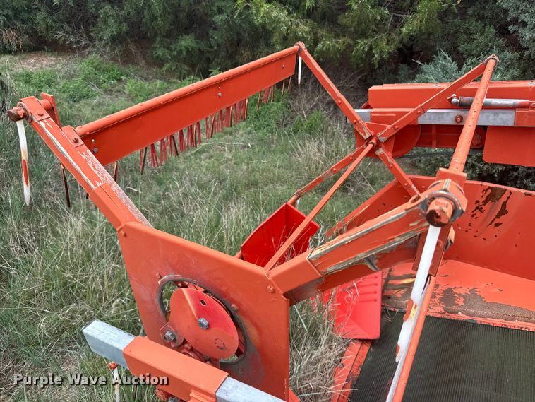 image for item EW4732 Volkswagenwerk 122 combine