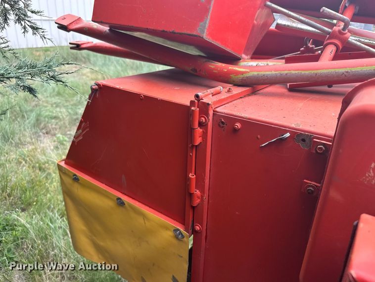 image for item EW4732 Volkswagenwerk 122 combine