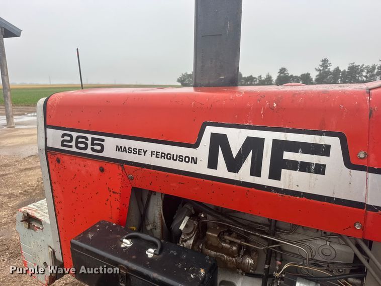 image for item EW4734 Massey Ferguson 265 tractor