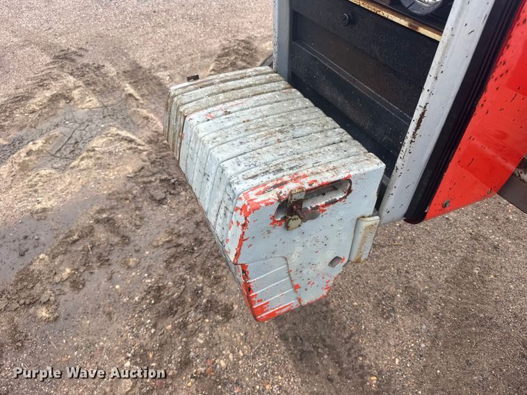 image for item EW4734 Massey Ferguson 265 tractor