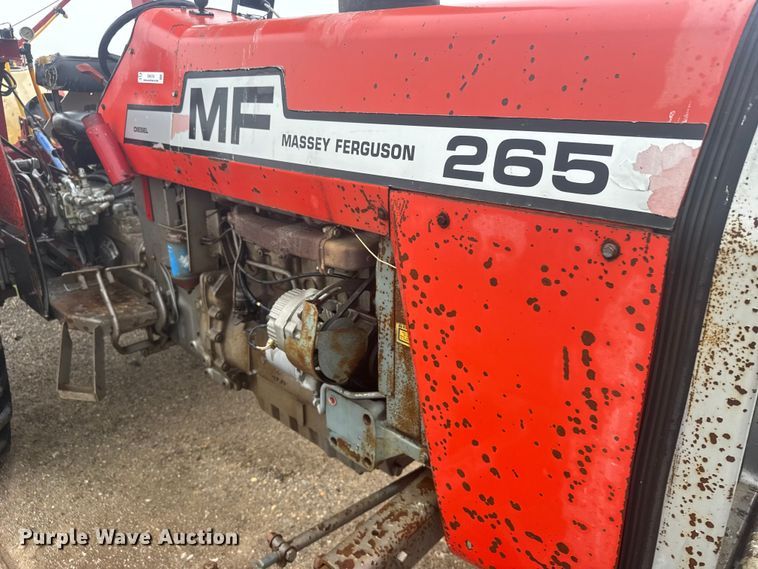 image for item EW4734 Massey Ferguson 265 tractor
