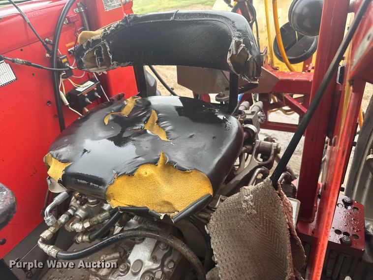image for item EW4734 Massey Ferguson 265 tractor