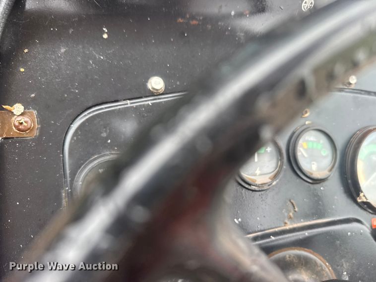 image for item EW4734 Massey Ferguson 265 tractor