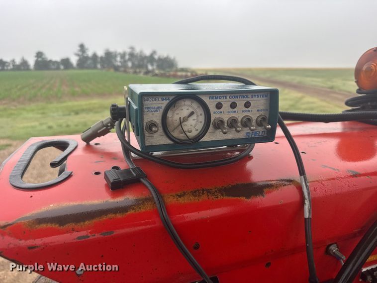 image for item EW4734 Massey Ferguson 265 tractor