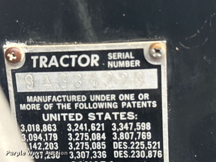 image for item EW4734 Massey Ferguson 265 tractor