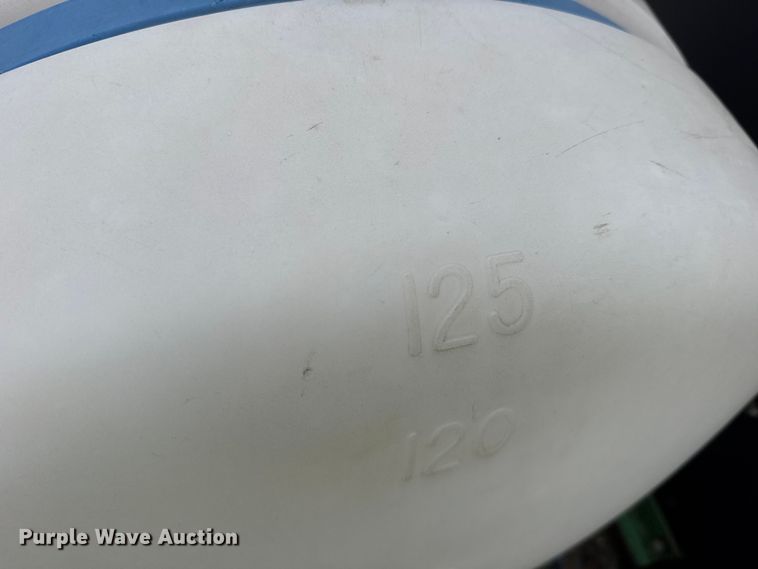 image for item EW4736 (5) poly tanks