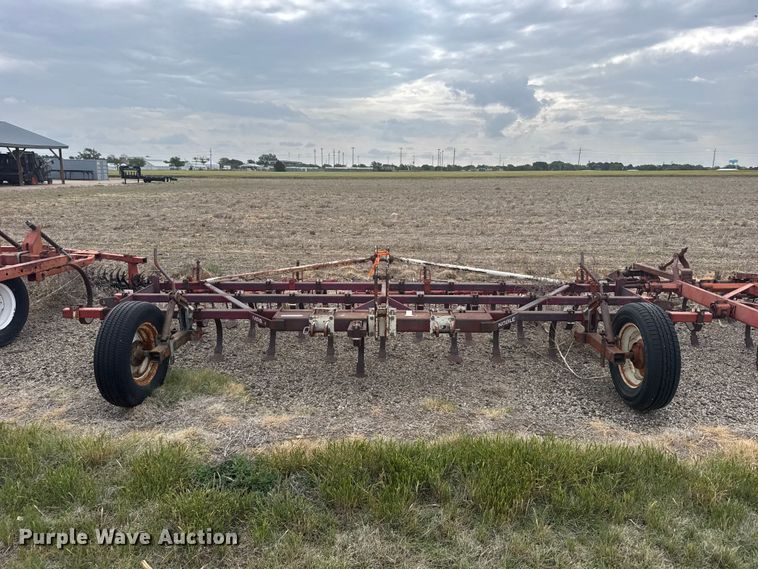 image for item EW4738 Noble field cultivator