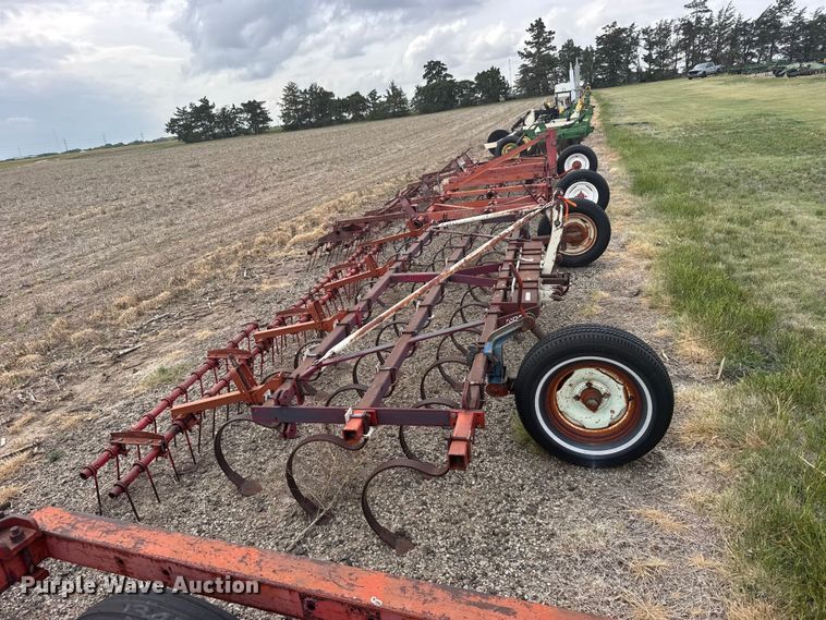 image for item EW4738 Noble field cultivator