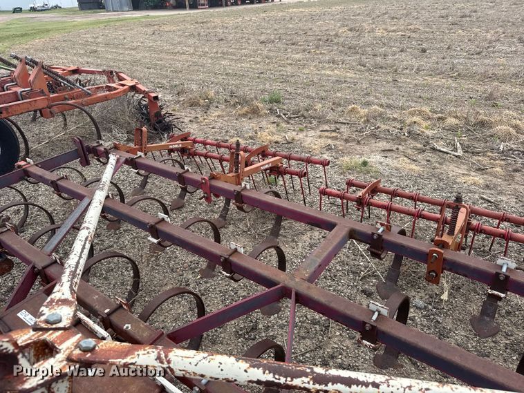 image for item EW4738 Noble field cultivator
