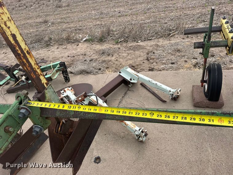 image for item EW4741 Row crop cultivator 