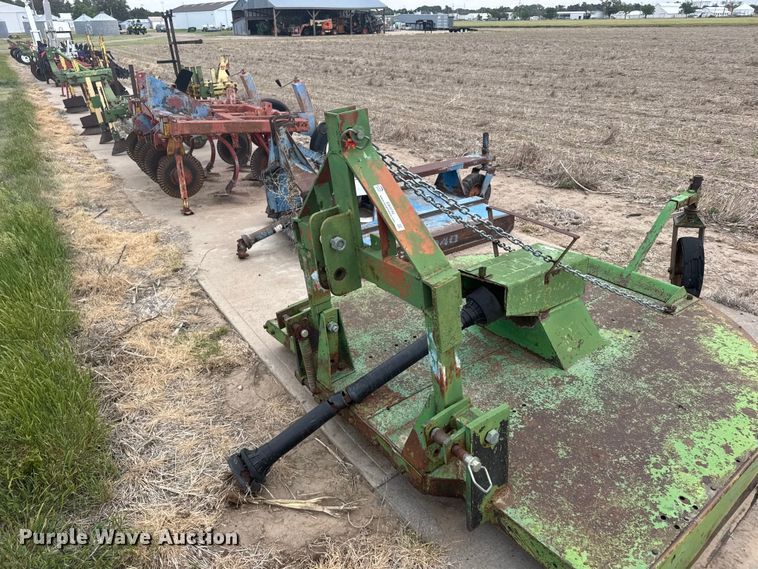 image for item EW4742 John Deere rotary mower