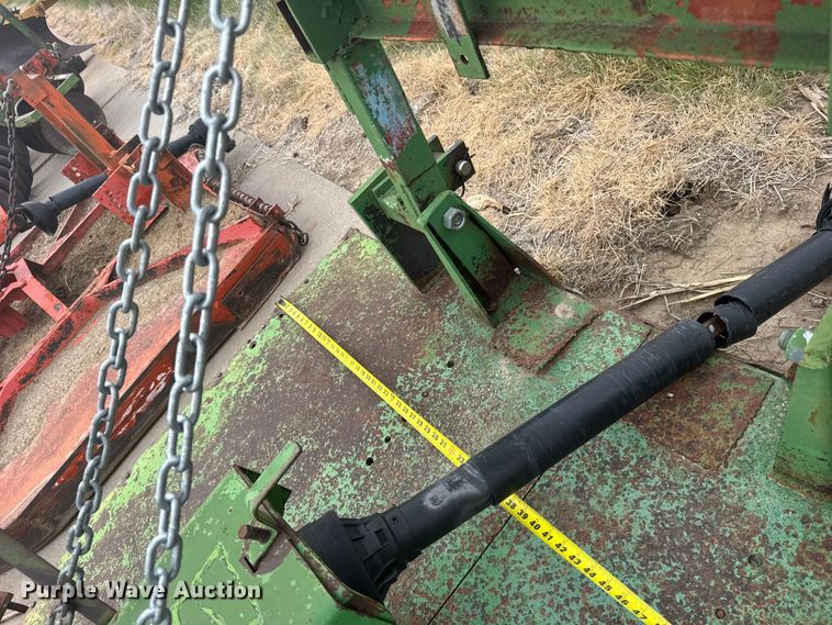 image for item EW4742 John Deere rotary mower