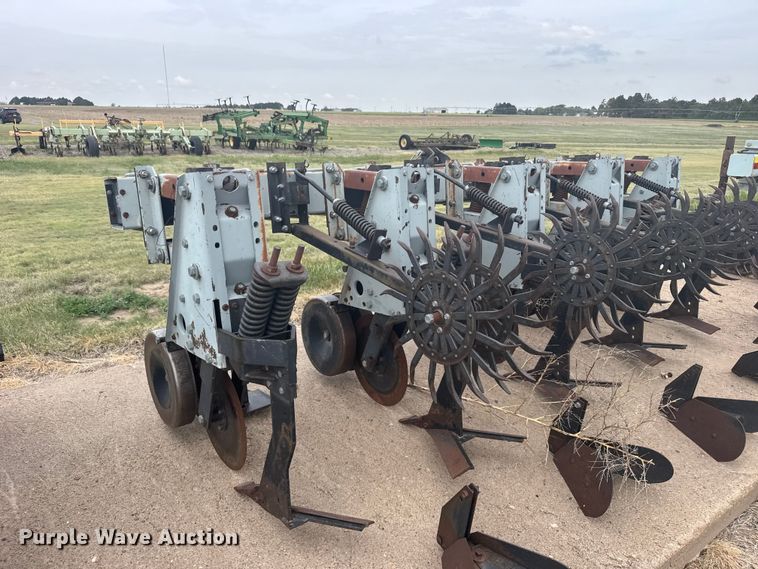 image for item EW4744 Field cultivator