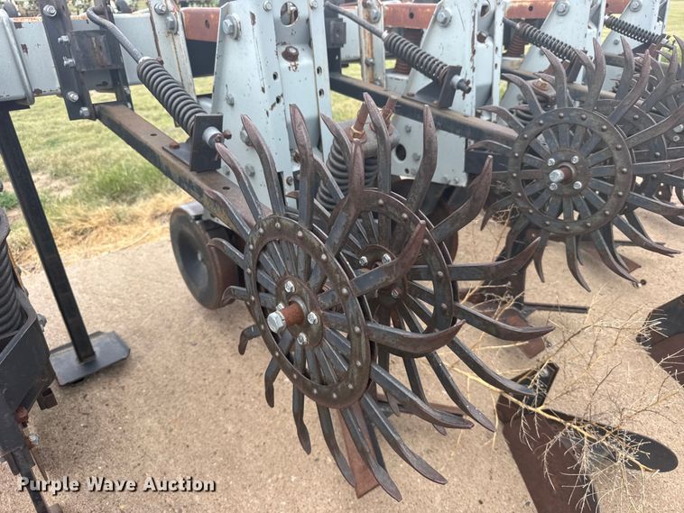 image for item EW4744 Field cultivator