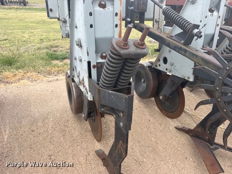 image for item EW4744 Field cultivator