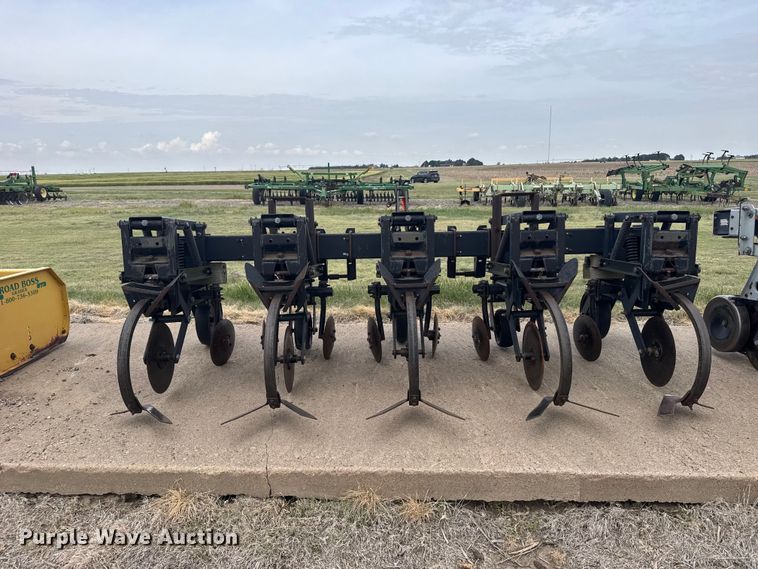 image for item EW4745 Field cultivator