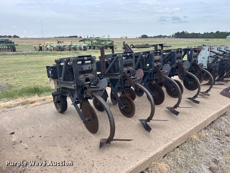 image for item EW4745 Field cultivator