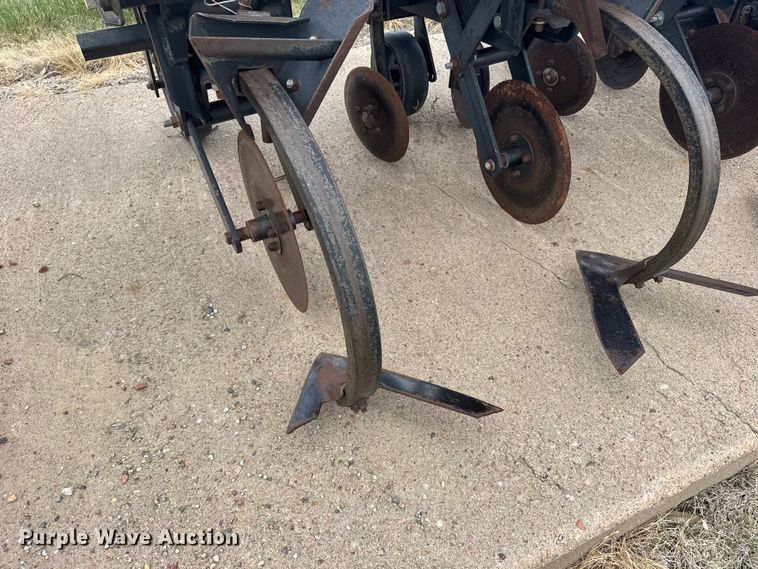 image for item EW4745 Field cultivator