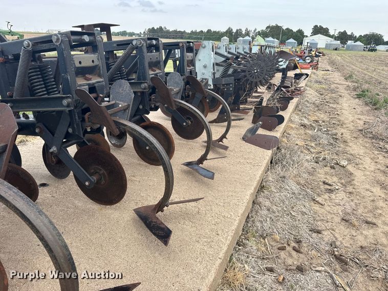 image for item EW4745 Field cultivator