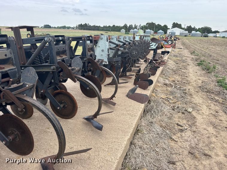image for item EW4745 Field cultivator