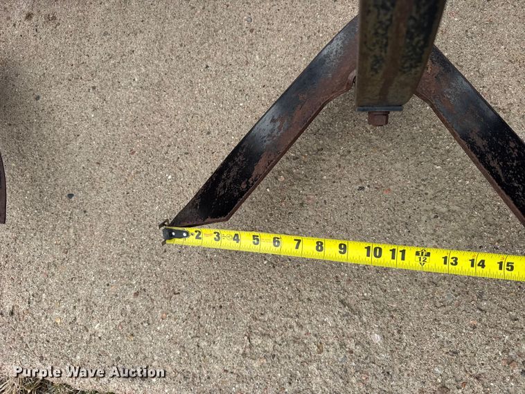 image for item EW4745 Field cultivator