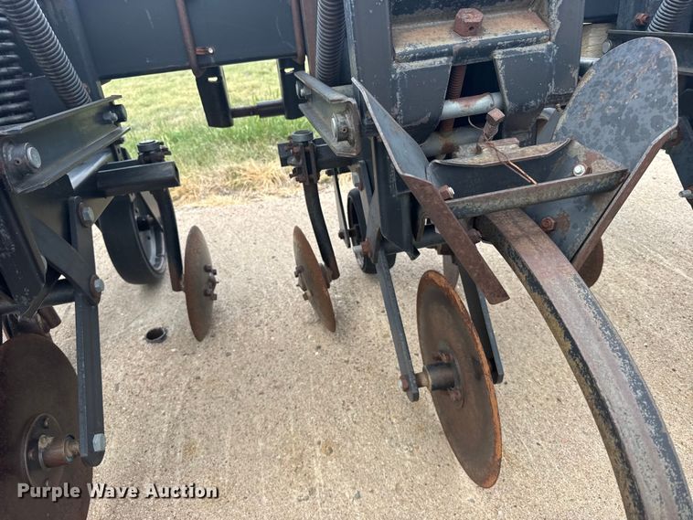 image for item EW4745 Field cultivator