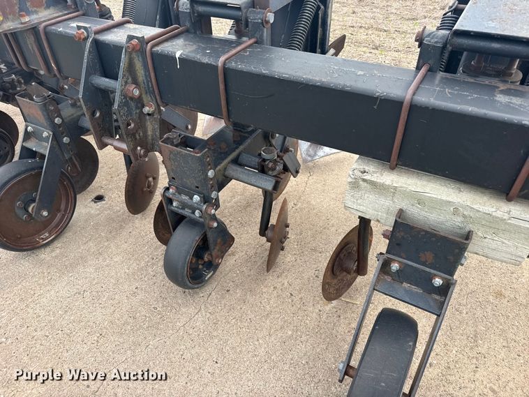 image for item EW4745 Field cultivator