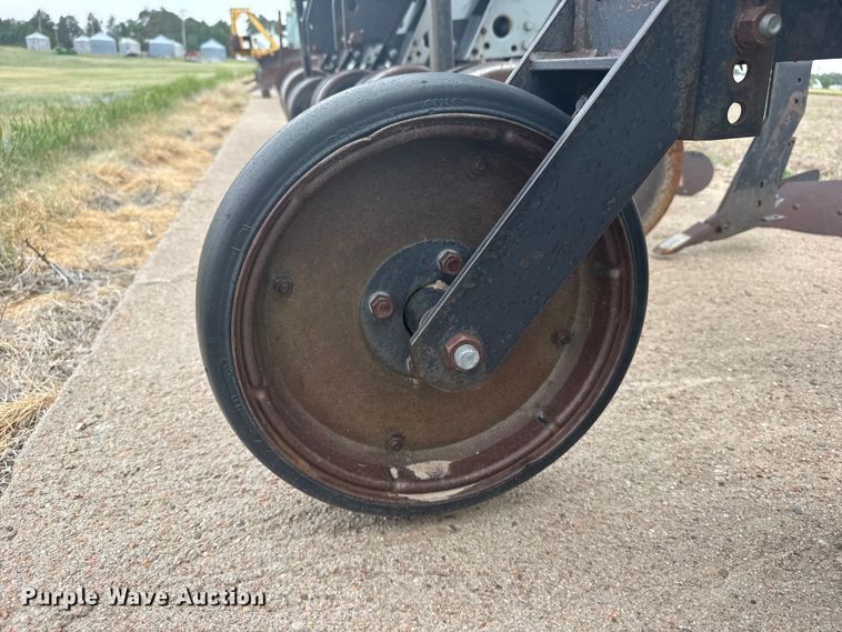 image for item EW4745 Field cultivator
