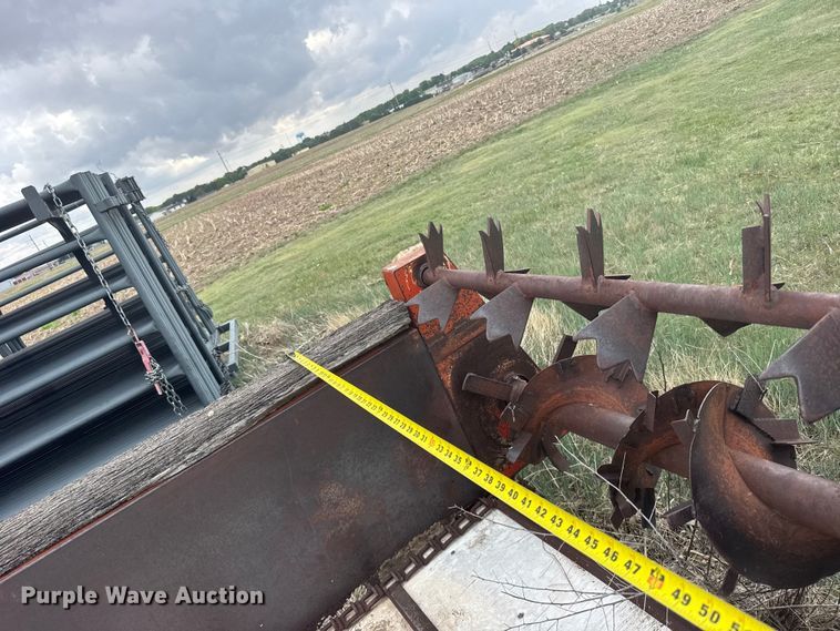 image for item EW4746 Gehl 250 manure spreader