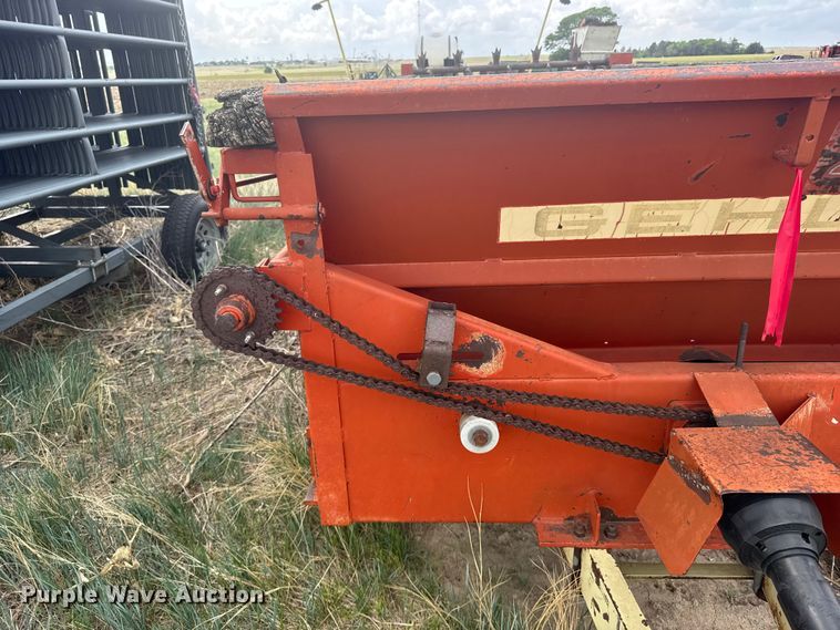image for item EW4746 Gehl 250 manure spreader