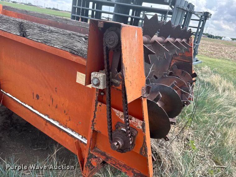 image for item EW4746 Gehl 250 manure spreader